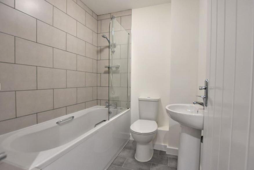 Didcot - Private Flat With Garden & Parking 08 Appartement Buitenkant foto